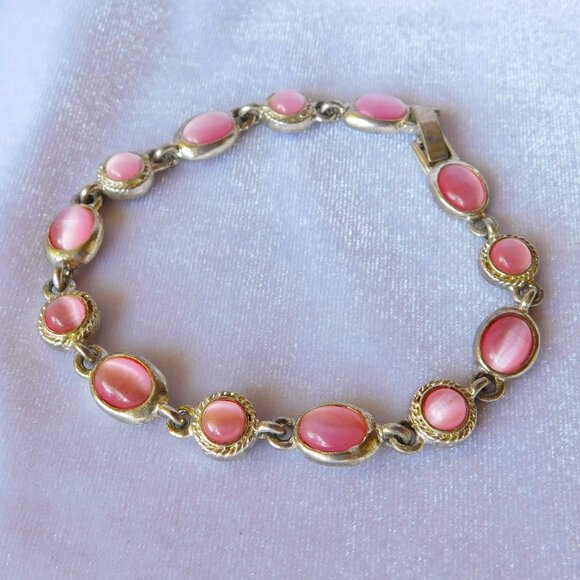 Ladies Pink Stone Bracelet - Picture 1 of 2